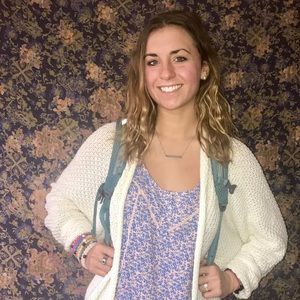 Meet your Posher, Emily